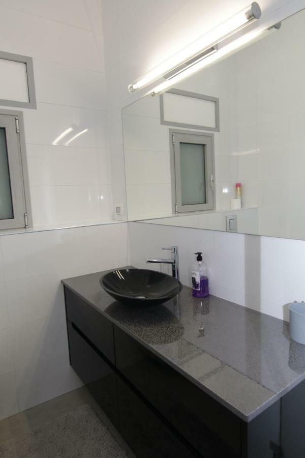 Seascape Terraces Netanya Villa ภายนอก รูปภาพ